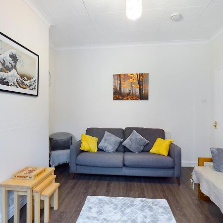 Cheerful 3 Bedroom Home With Free Parking And Wifi Chester Exteriér fotografie