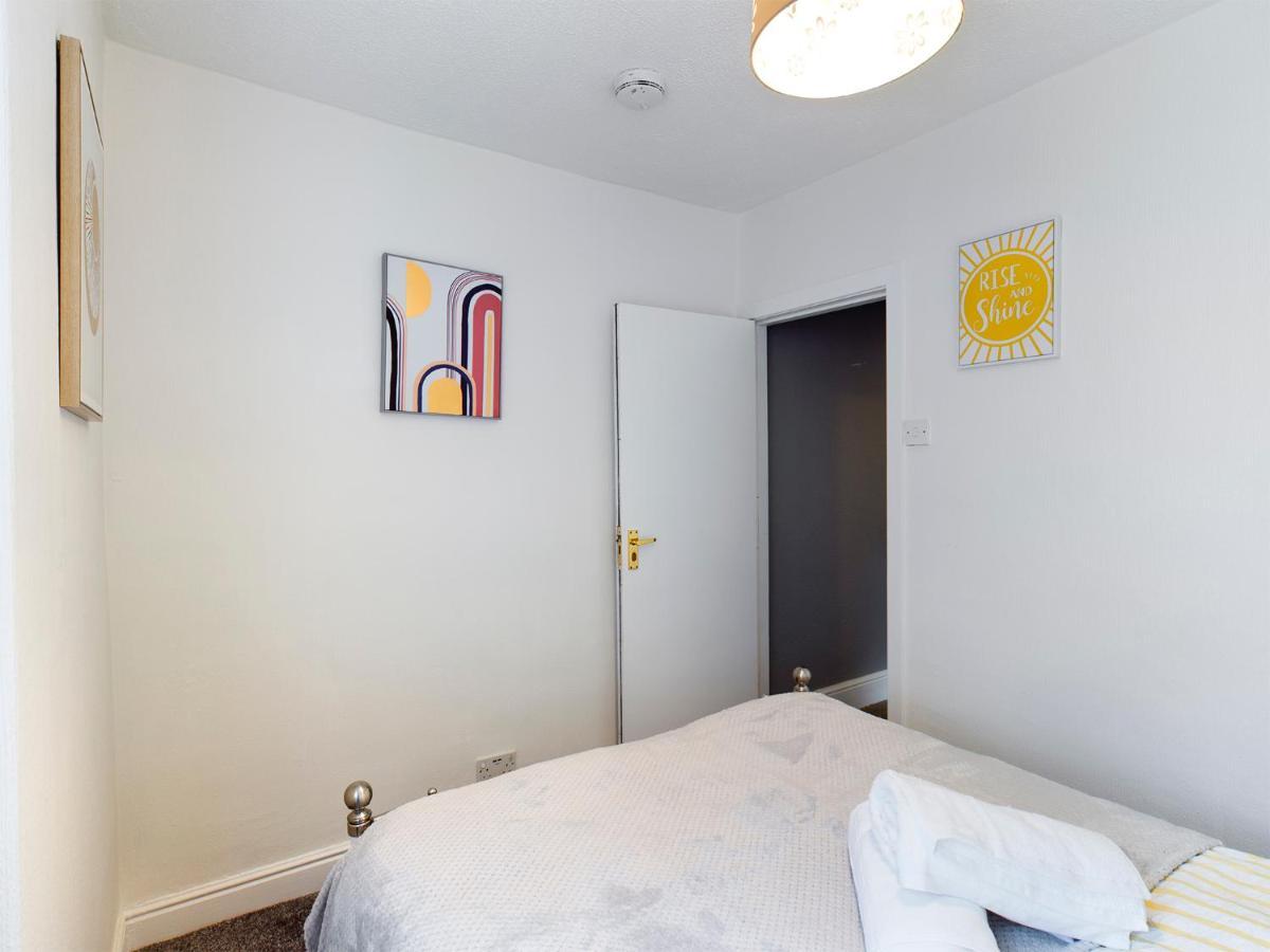 Cheerful 3 Bedroom Home With Free Parking And Wifi Chester Exteriér fotografie