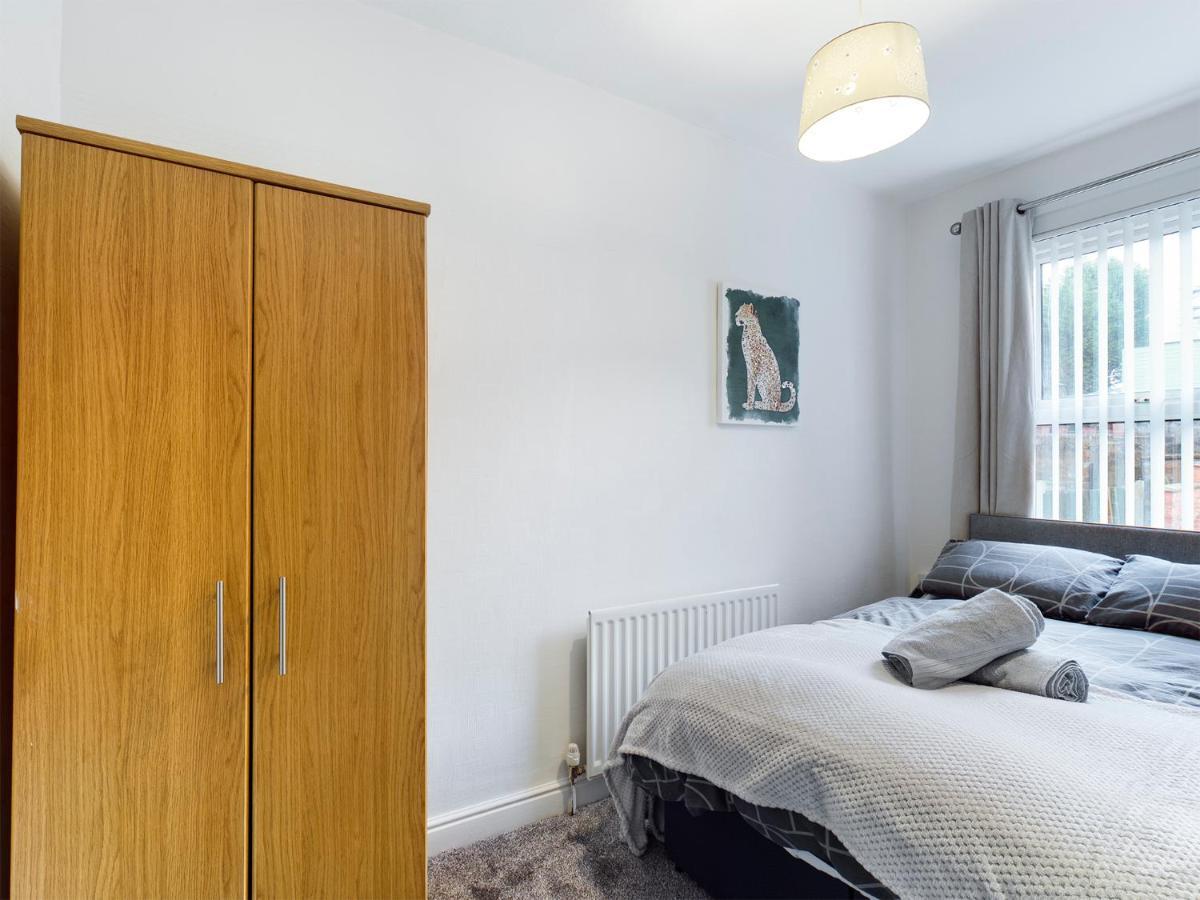Cheerful 3 Bedroom Home With Free Parking And Wifi Chester Exteriér fotografie